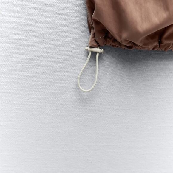 ZARA BLOGGER FAVORITE NYLON BLEND PARACHUTE PANTS - Picture 12 of 12